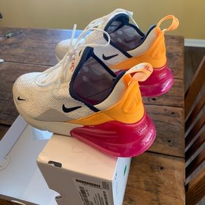 Brand new Nike Air Max 270’s Women’s